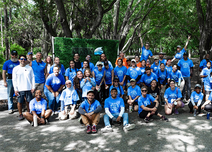 group_of_volunteers_The_Florida_Aquarium