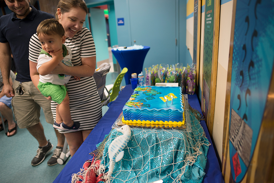 hilds-birthday-party-hosted-at-The-Florida-Aquarium